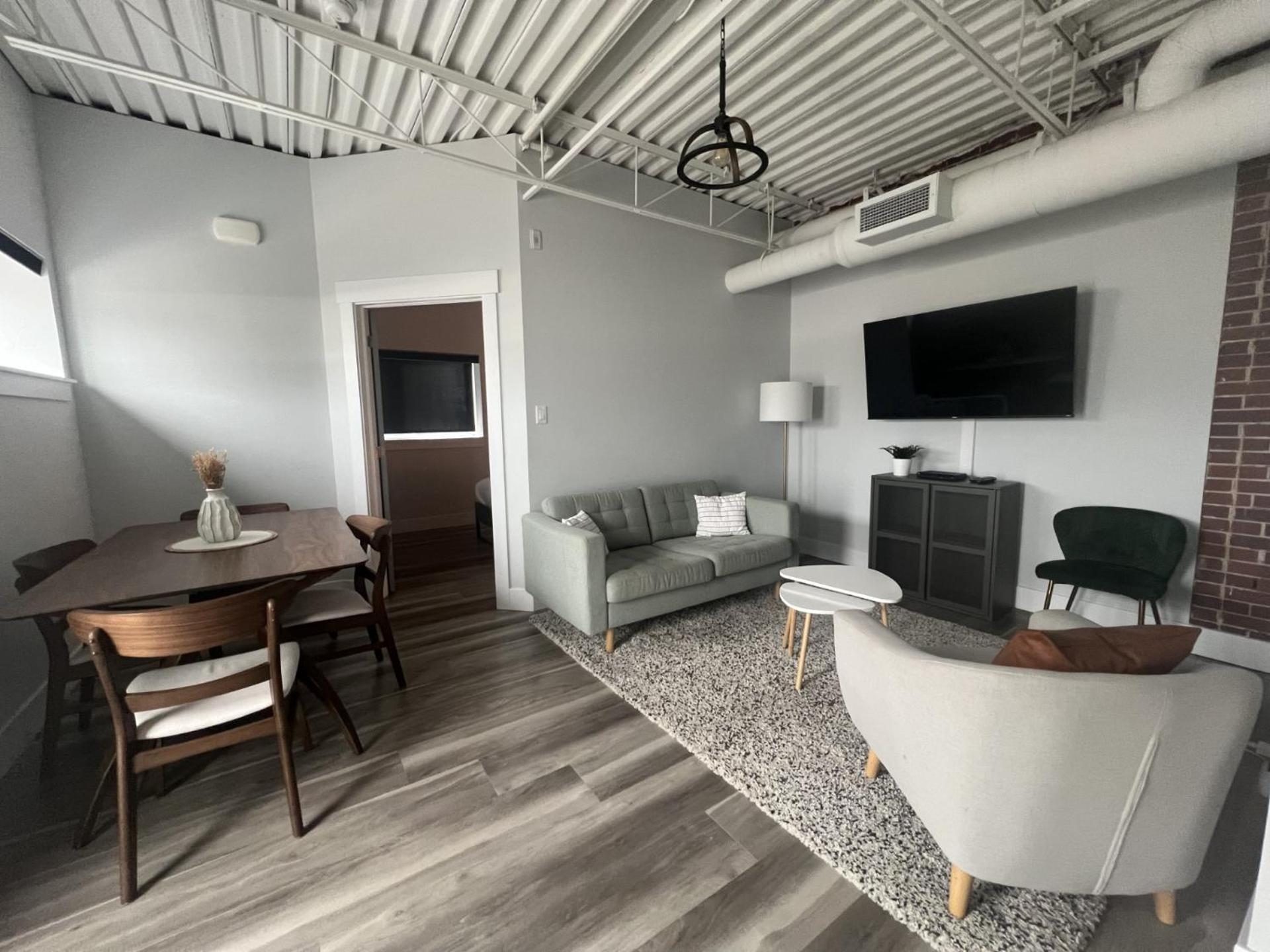 Aparthotel Station 1 By Terra Hospitality Moncton Exteriér fotografie